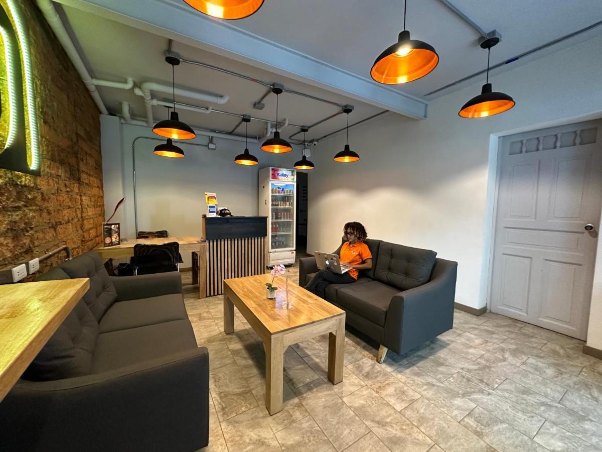Colinkhouse Hotel Medellín Eksteriør billede